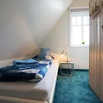 Bonde Hus Henny